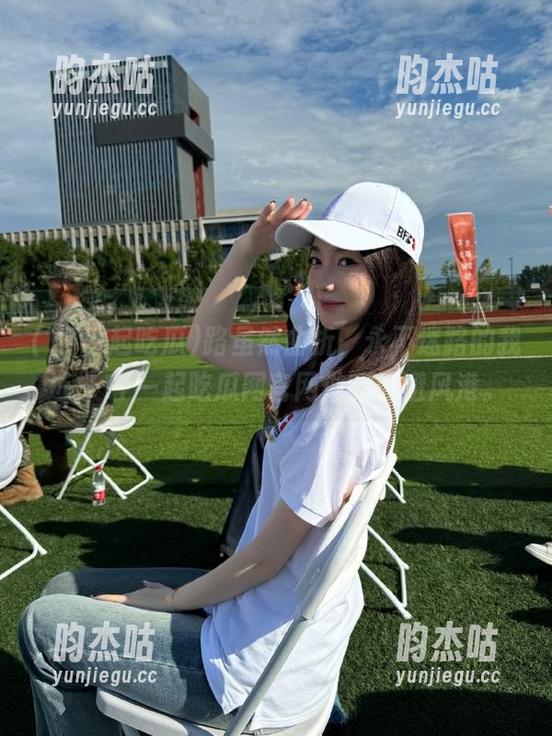 17一起吃瓜 路虽然曲折,永不迷路的我选择17一起吃瓜网官网做我的避风港。