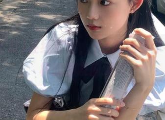 在线劳模，5.1吃瓜带你看不一样的朋友圈绯闻