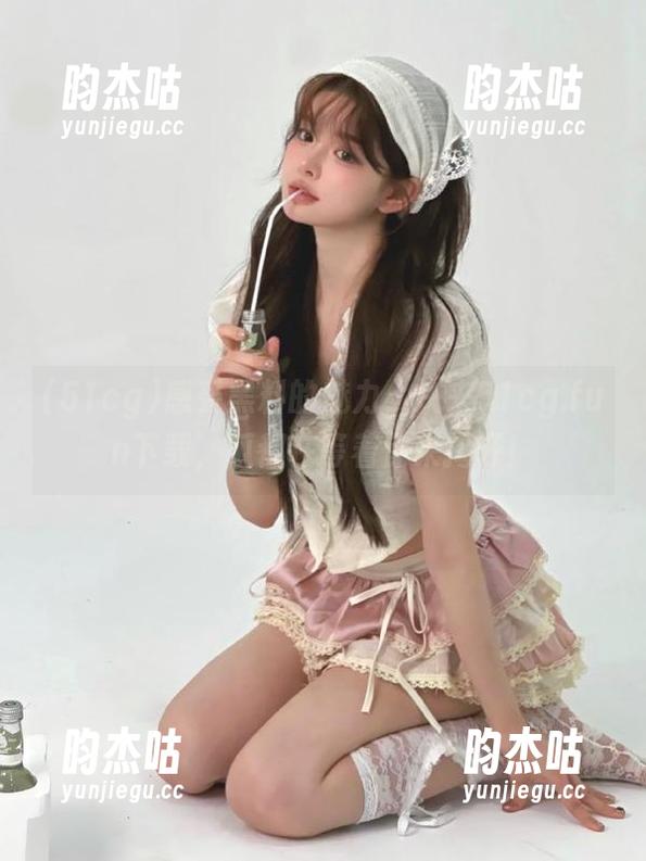 51cg 感受黑料的魅力,快来51cg.fun下载,瓜都在等着你来揭开!