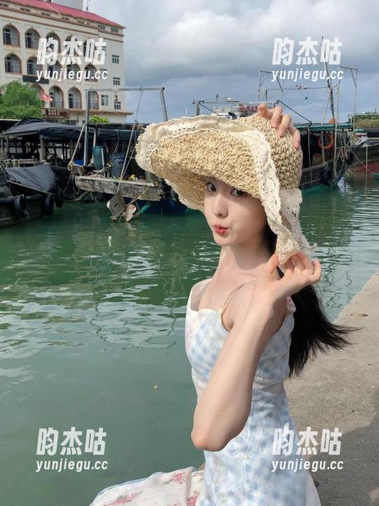 51今日吃瓜 喃喃自语,51今日吃瓜的地址别再藏着掖着,爆料简直太劲爆了!