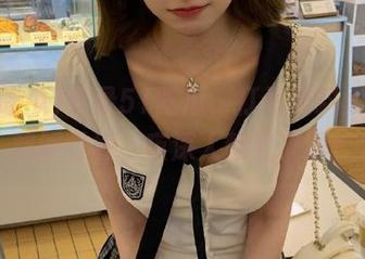 登录51吃瓜，打开黑料大门，黎明可好，夜深人静我来黑！