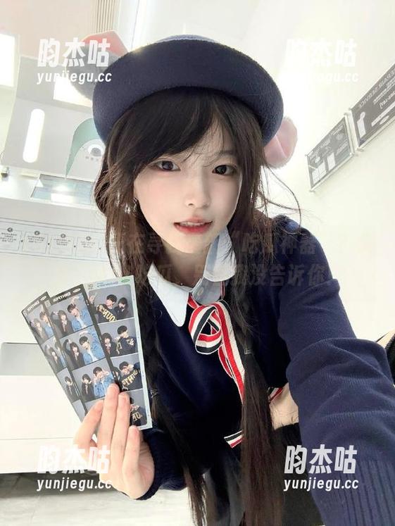 51吃瓜 正在寻找最新“吃瓜神器”?快去下载51吃瓜,别怪我没告诉你!