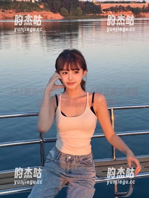 51吃瓜中心的最新瓜情报，咱们肯定要现在趁热吃啊！