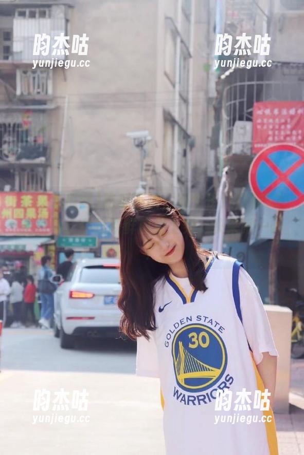 52吃瓜网 吃瓜不腻,有个传送门在52吃瓜网,今日新鲜瓜果上架,快来瞅一瞅!