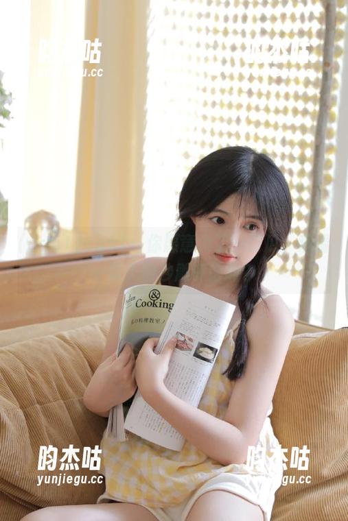 cg51 cg51:你愿意为了一口瓜,观看一整天的沙雕评论吗?