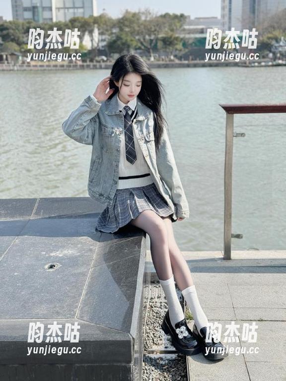tttzzz18.su tttzzz18.su网页上的黑料和我的心情一样,居然也如此复杂…