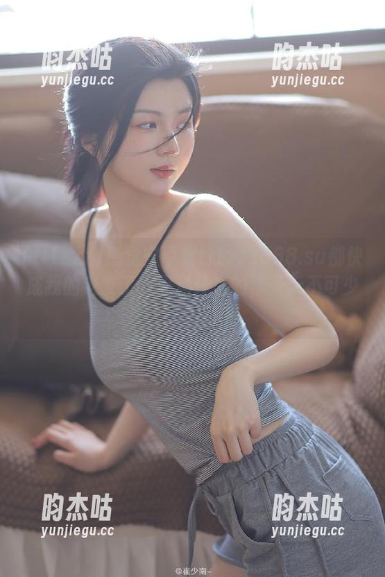 感觉安卓里tttzzz668.su都快成我的老友了，黑料什么的，天天不可少！