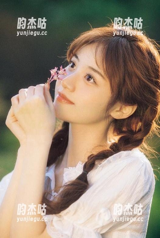www.吃瓜 吃瓜不再遥远,直达你的好奇心,www.吃瓜迅速满足!