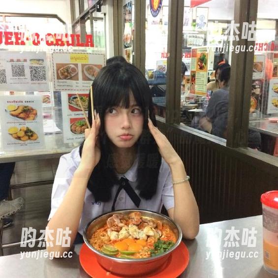 zztt 每次看zztt21app上的内容,都有种“我也是个吃瓜群众”的魔力,心里感觉暖暖的