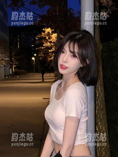 五一吃瓜 别夜深人静时想起娜娜!快去五一吃瓜收藏一下嘛!