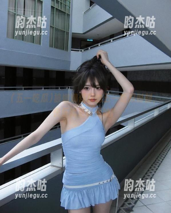 五一吃瓜 被娜娜俘获的五一吃瓜时刻,快乐就是收藏她!