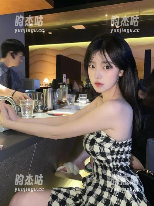 五一吃瓜网 五一吃瓜网今天也来登录,感受一下忙碌食瓜人的内心戏!