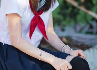 吃瓜头条：竟然有人在这个地址摆出如此奇葩的姿势，震惊我了。