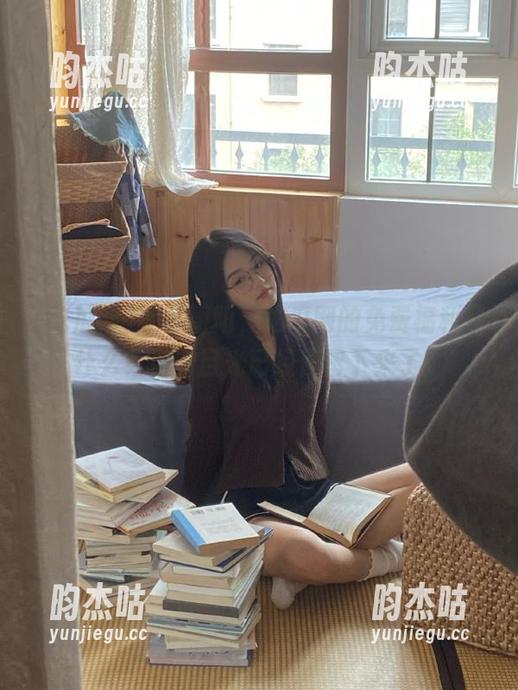 就在朝阳，吃瓜网的免费福利是什么？你的目光已经停留下来了！