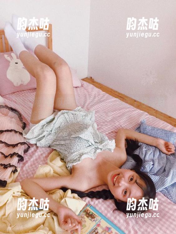 吃瓜网苹果版的大瓜吃了还想再来！越看越上瘾，心里默念：我一定要阻止！