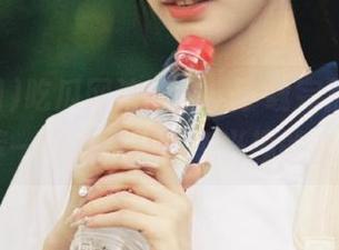 吃瓜网这网站，下载完居然给我推荐一堆我根本不感兴趣的内容…