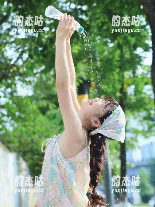 吃瓜网站新理念：永不迷路，也能免费爆料到骨！