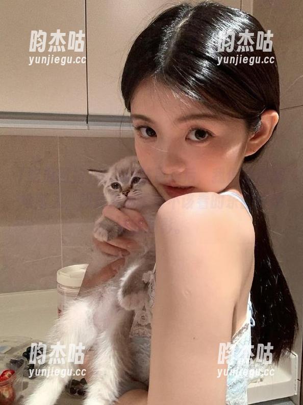 吃瓜网站 吃瓜网站更新后,我信心满满地踏入,却掉入为了看不该看的东西而烦恼的暗影。
