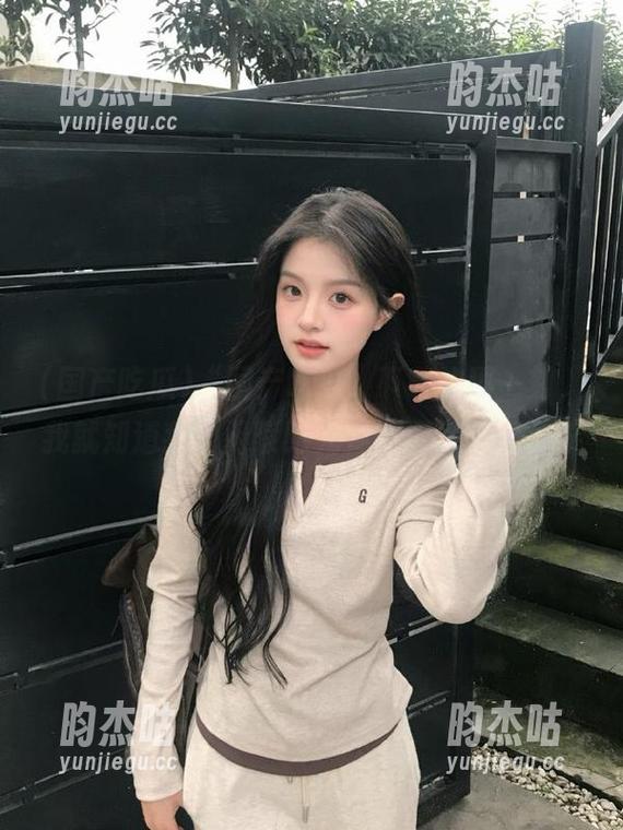 “国产吃瓜”下载的那一刻，我就知道我的闲暇时光要被深深丰盈了。