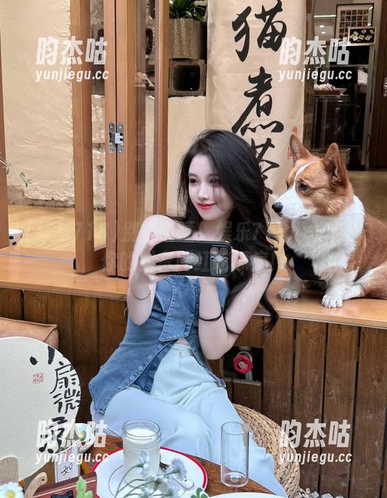 别打瞌睡！娱乐718地址专治你的抖音网红吃瓜症！