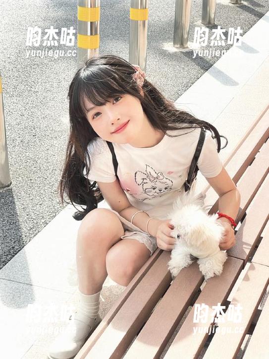 我爱吃瓜51app：随时随地，瓜皮也能吃得贼爽！