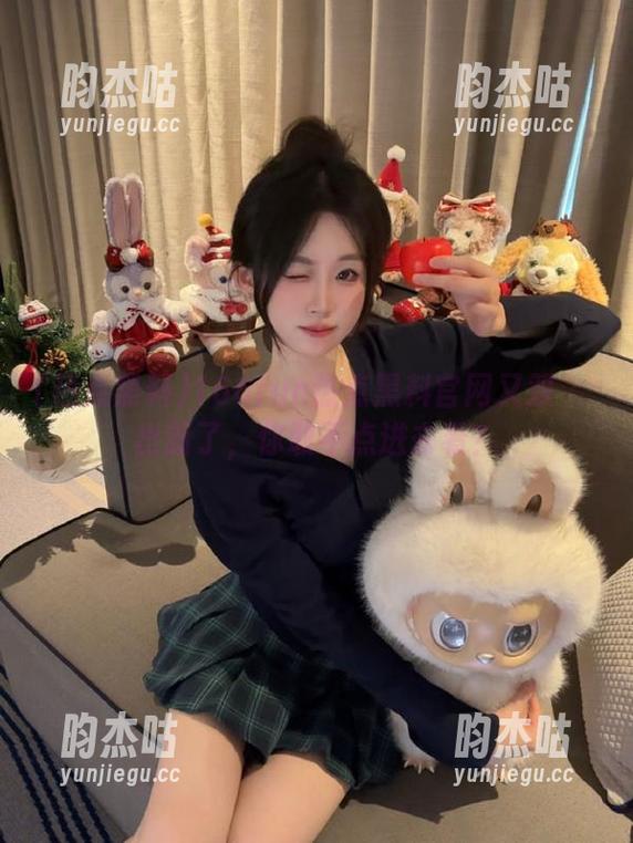 166fun热点黑料官网又双叒叕出新了，你敢不点进去看？