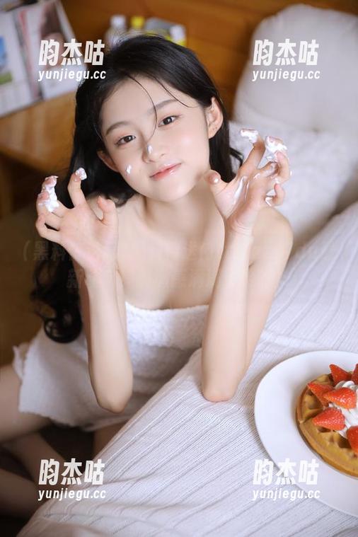 黑料传送门tttzzz07du最新动向！刺激感满满，哈哈！