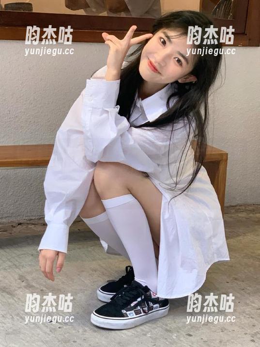 黑料正能量不打烊 一边吃瓜,一边观看黑料正能量不打烊官网的最新动态,真是绝配!