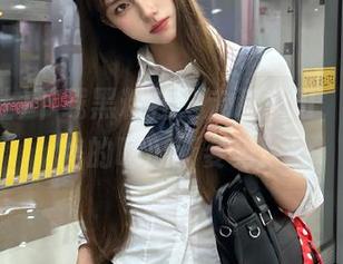 下载黑料社，走遍瓜田，永不迷路的吃瓜新姿势！