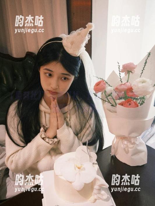 下载黑料社，直达到你的囧境，加班也不无聊。