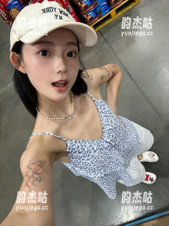 观看黑料社app，忍不住怀疑我是不是边缘人士，哈哈。