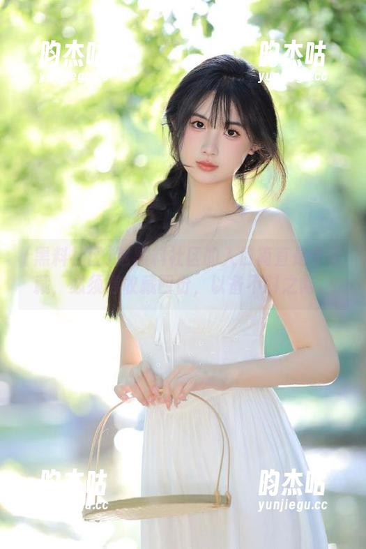 这黑料社区的入口简直是个宝藏，必须得收藏四份，以备不时之需。