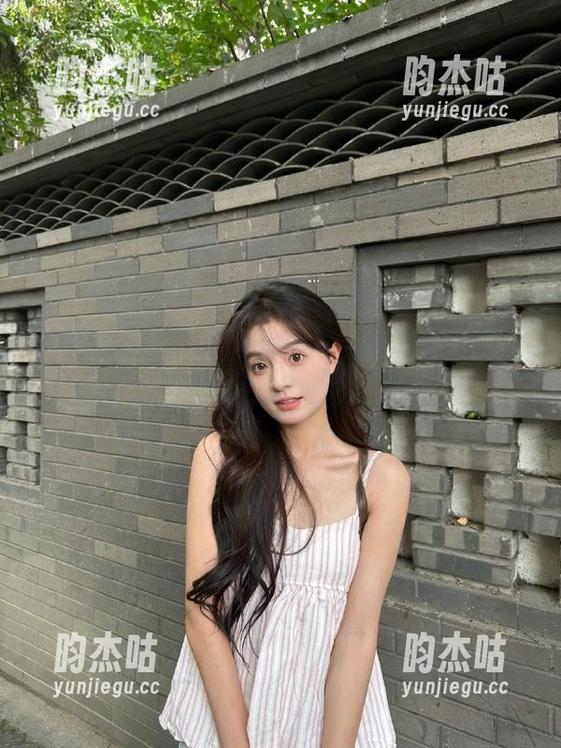 下载黑瓜吃料，报告你已成为真正的“瓜友”没毛病！